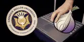 Директор ФБР считает, что шифрование является проблемой общественной безопасности