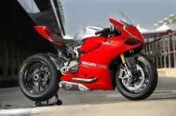 «Я купил Ducati и занялся шопингом"