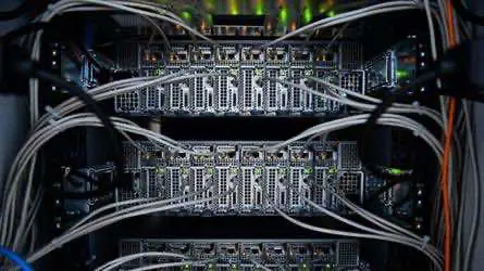 Минэкономразвития назвало требования «закона Яровой» невыполнимыми