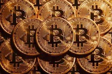 Биткоин за $ 1400: виртуальные валюты бьют рекорды стоимости 