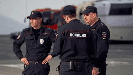 Краснодарских копов уволили после того, как они нашли наркотики у старшего следователя