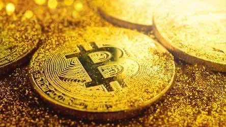 Сначала Cash, теперь Gold: через месяц появится еще один Биткоин